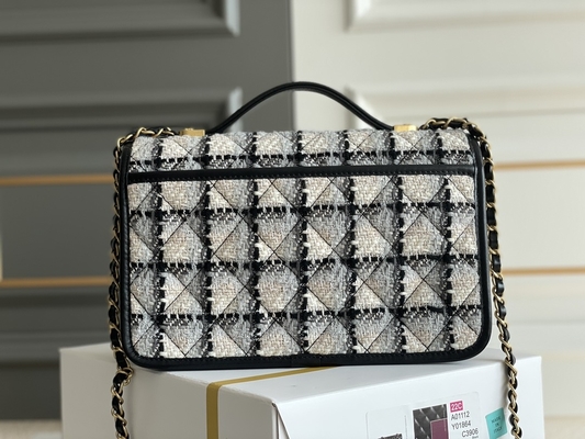 Klassieke Zwarte Witte de Plaidwol van 2WAY Chanel Medium Flap Bag Messenger