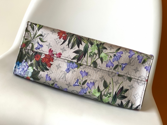 OnTheGo de HEREN Mini Sling Bag Branded M81724 Bloemenpatroonzilver Met een laag bedekt Canvas