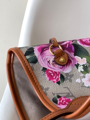 Bloemenpatroon Zilveren Louis Vuitton Large Never Full M21352