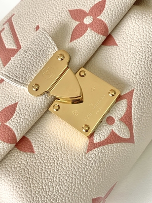 Het favoriete Leer van Roommini sling bag branded LV Rose Trianon Two Monogram Empreinte