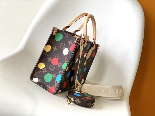 LV X Yayoi Preloved Branded Bag Kusama OnTheGoMM Veelkleurig Monogram