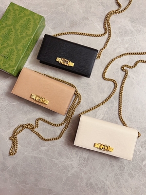 De lichtrose Portefeuille van Leermini designer purses gucci python op Kettingswoc met het Met elkaar verbinden G