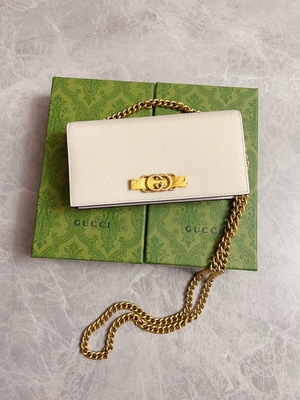 De lichtrose Portefeuille van Leermini designer purses gucci python op Kettingswoc met het Met elkaar verbinden G