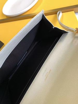 Handtas van de het Leerenvelop van kaviaaryves saint laurent de Monogram Gewatteerde