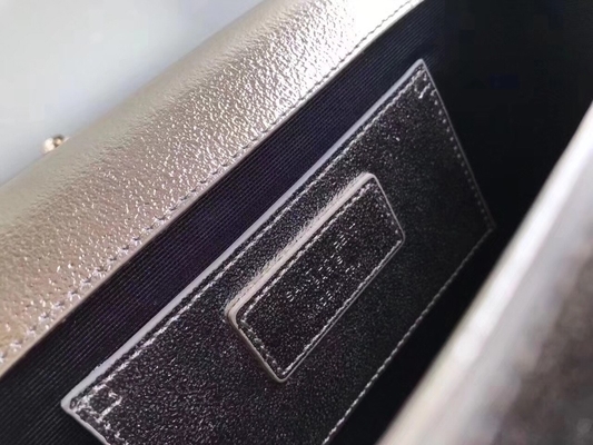 Regelbare Woc van Saint Laurent YVES SAINT LAURENT van de Riemenpolyester Zak met het Zilver van de Ritssluitingssluiting