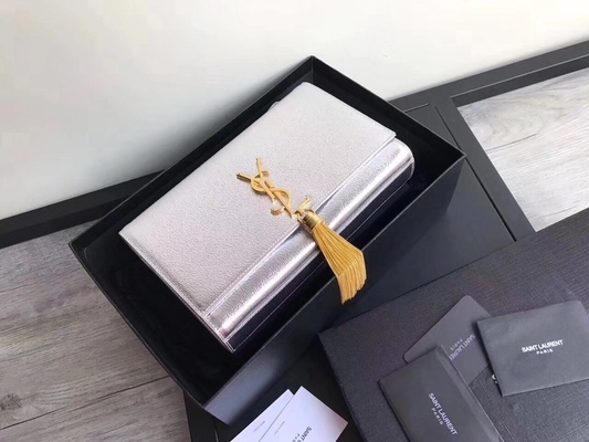 Regelbare Woc van Saint Laurent YVES SAINT LAURENT van de Riemenpolyester Zak met het Zilver van de Ritssluitingssluiting
