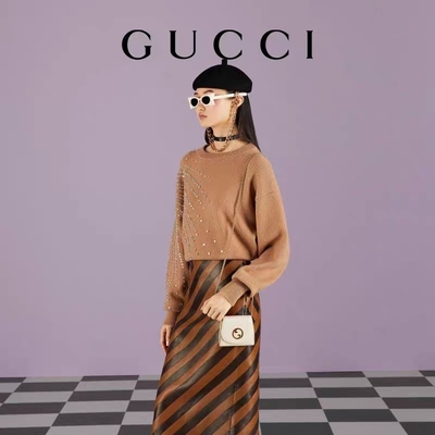 De witte Gemerkte Leerdouane doet de Middelgrote Handtas van Blondie in zakken Gucci