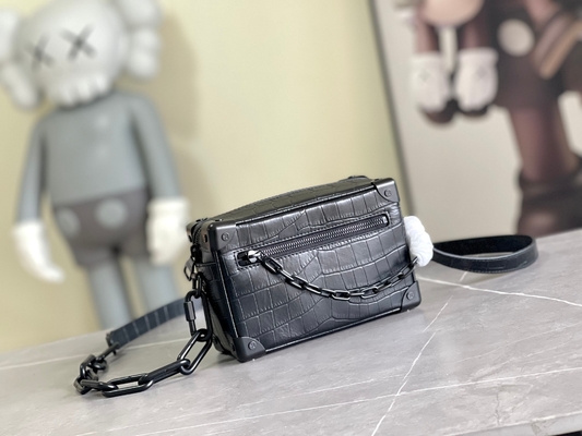 De Zachte Boomstam Mini Small Patent Leather van Crocodilienmatte black louis vuitton LV