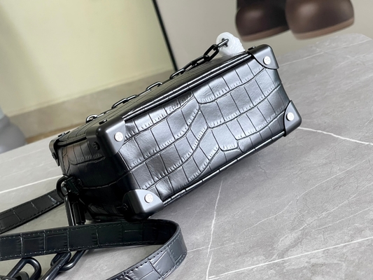 De Zachte Boomstam Mini Small Patent Leather van Crocodilienmatte black louis vuitton LV