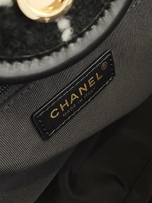 Van de de Zakkentweed van Sotheby van Chanel 2022 Douane Gemerkte van de het Strandzak FW de Regenboogtotalisator