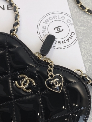 Ketting Gelakte Kalfslederpreloved Gemerkte Zak Gouden Tone Metal Black And White