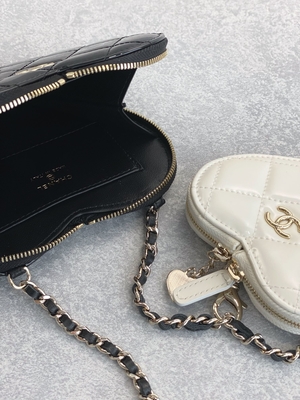 Ketting Gelakte Kalfslederpreloved Gemerkte Zak Gouden Tone Metal Black And White