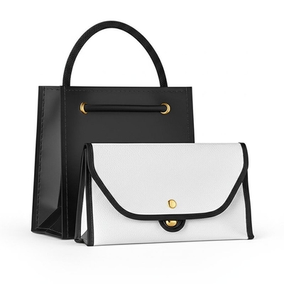 Professionele verpakking met op maat gedrukte geschenktassen Pocket To-Go en Rivet Iconic Label